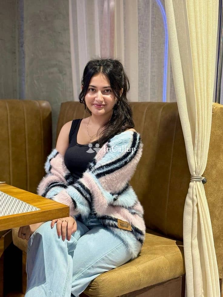 experience the allure of deepanshi rani in aizawl for an unforgettable girlfriend experience and playful role play - Escort in aizawl