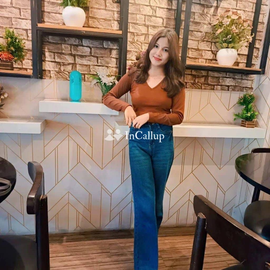 explore your desires with rani patel a petite beauty offering unforgettable experiences in bhopal - Escort in bhopal