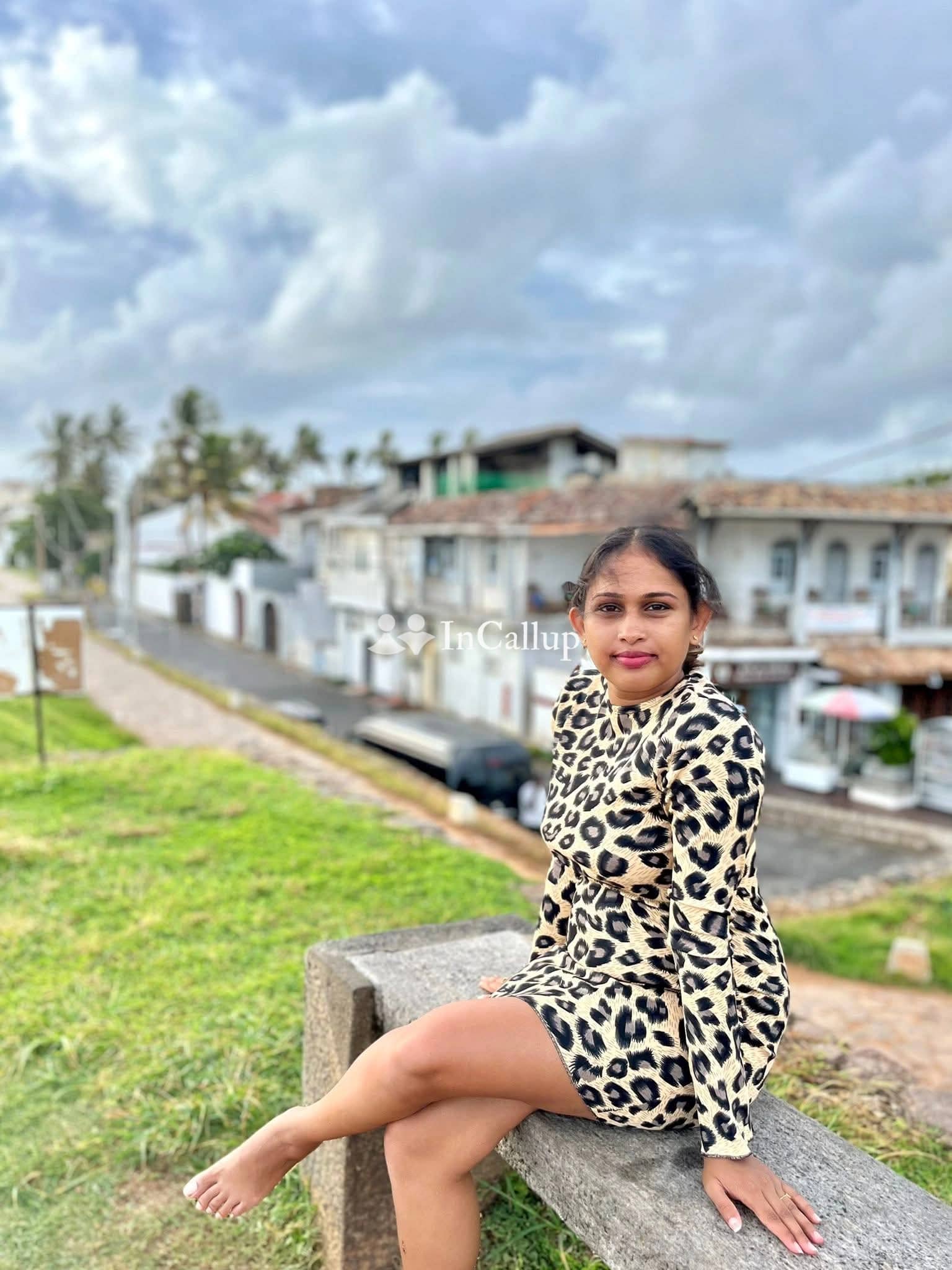 experience ultimate pleasure with dehraduns seductive escort vip cash payment ind 21 curvy beauty awaits you - Escort in dehradun