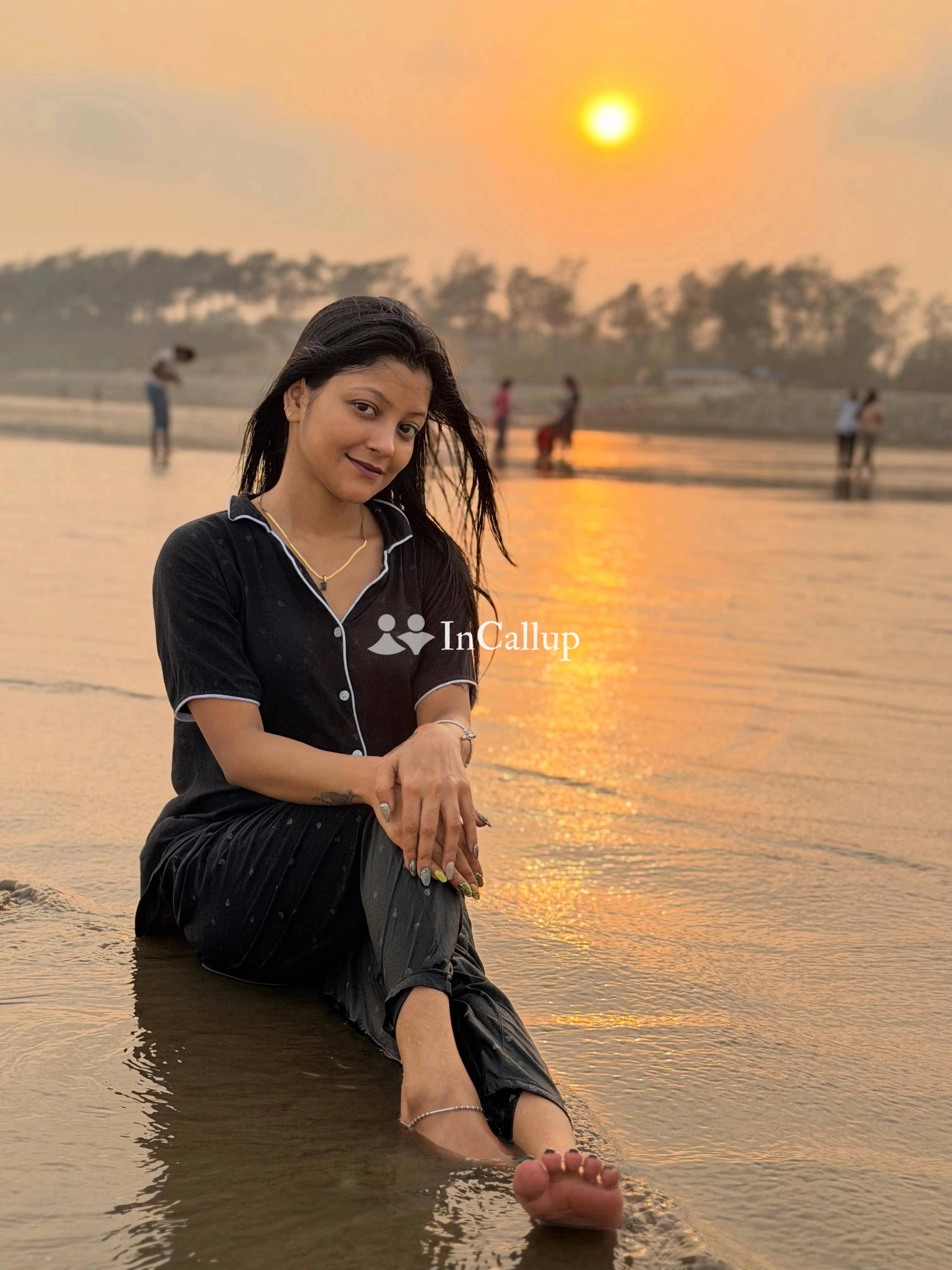 experience unforgettable moments with deoghars curvy beauty for all your desires and fantasies - Escort in deoghar