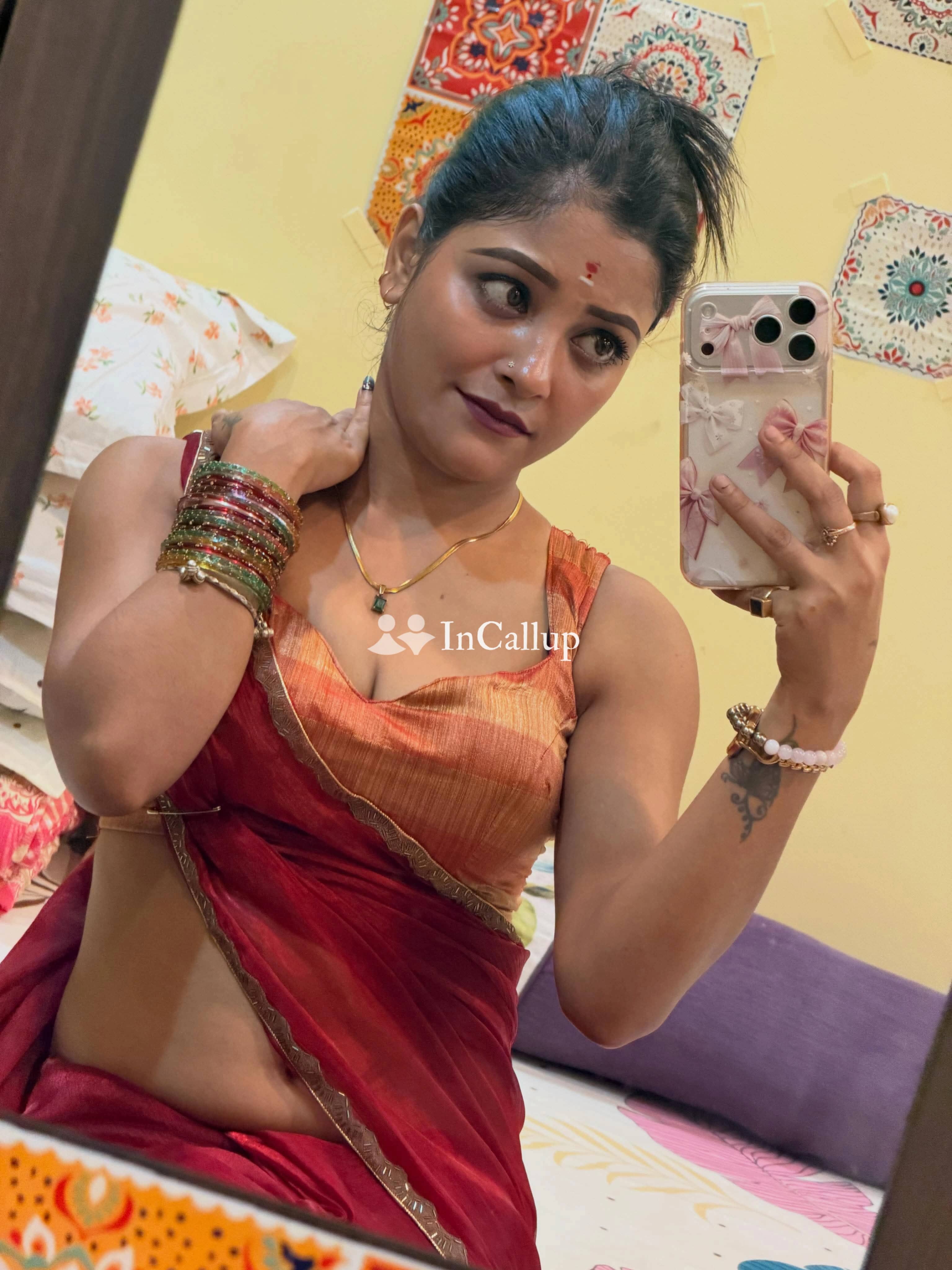 experience the ultimate pleasure with dibrugarhs enchanting cash hyavo your 21yearold curvy companion - Escort in dibrugarh