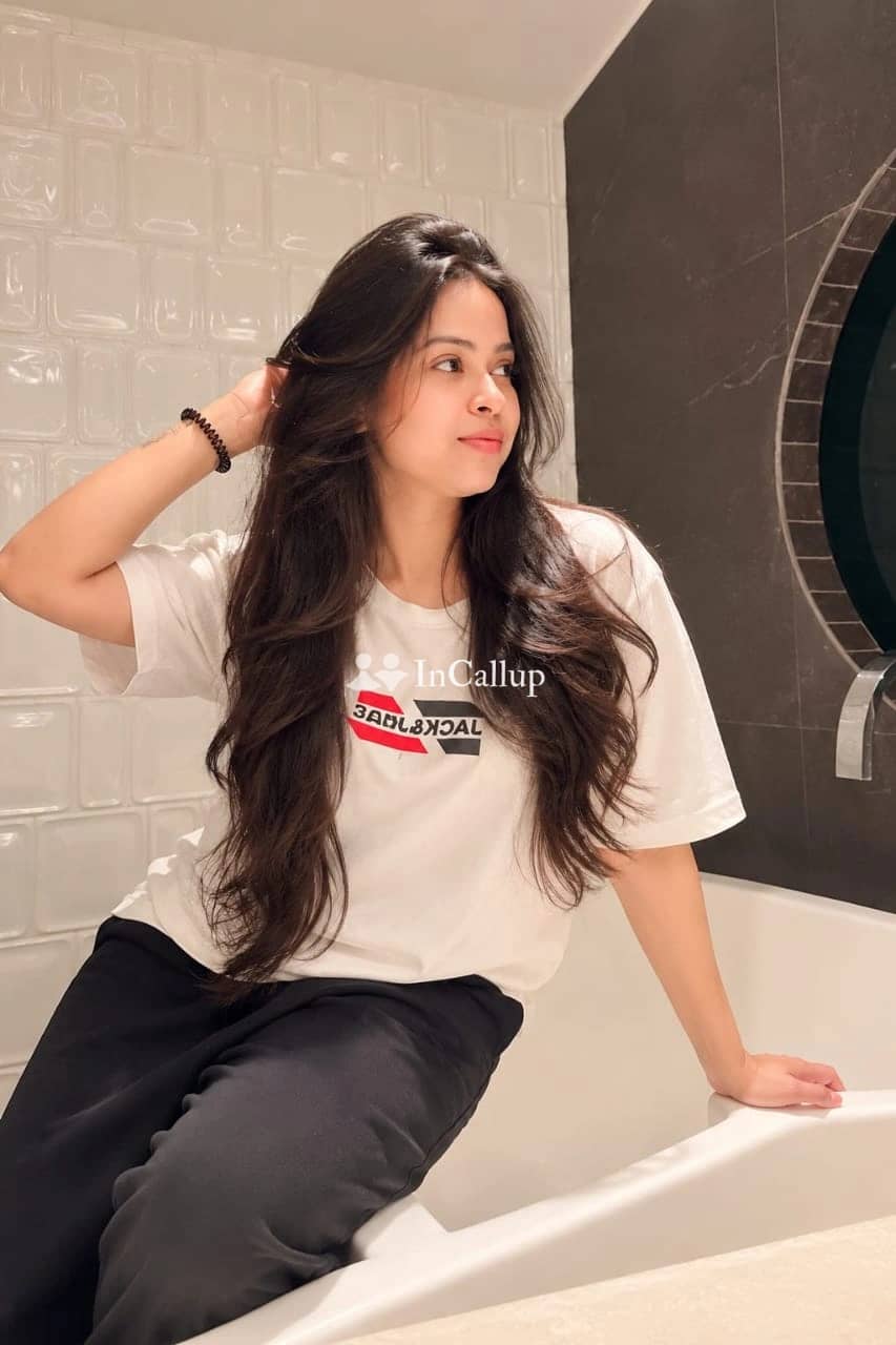 indulge in an unforgettable experience with seductive vandana in hyderabad for all your desires - Escort in hyderabad