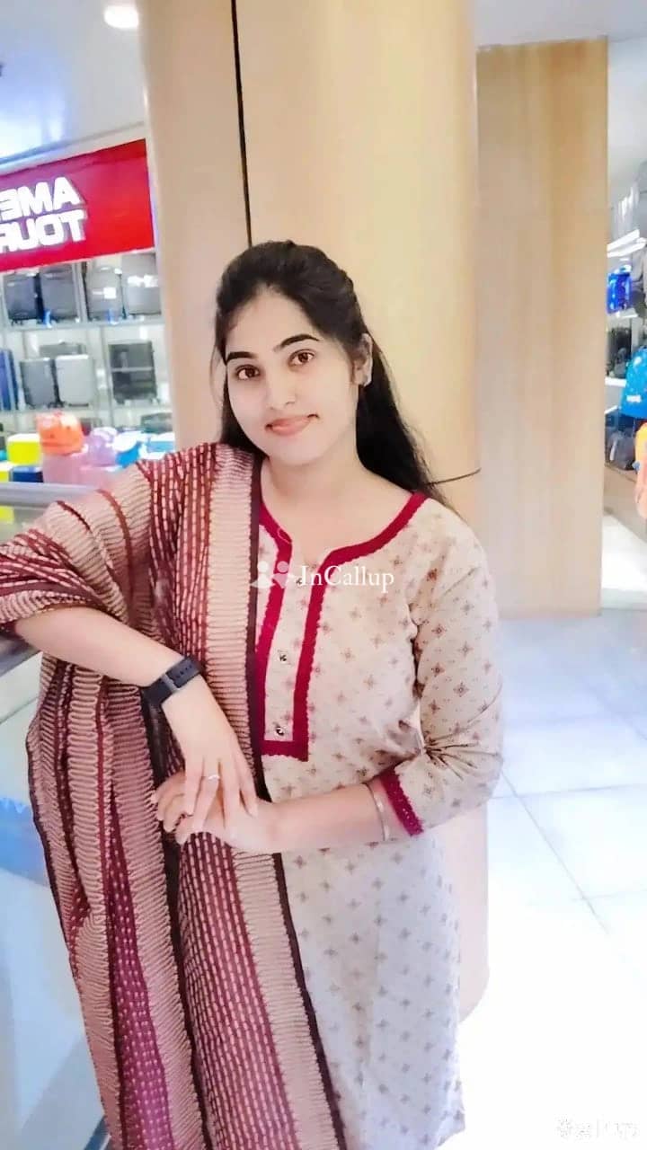 discover the enchanting allure of 21yearold riya from jharkhand for an unforgettable girlfriend experience - Escort in jharkhand