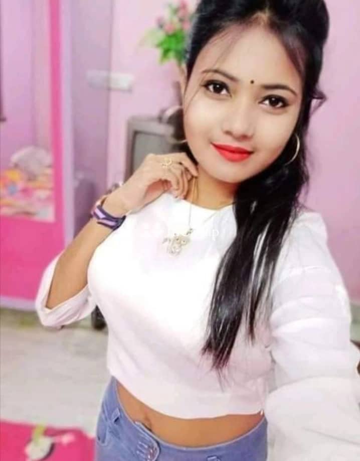 explore intimate connections with a stunning 21yearold escort in jodhpur through video calls and more - Escort in jodhpur