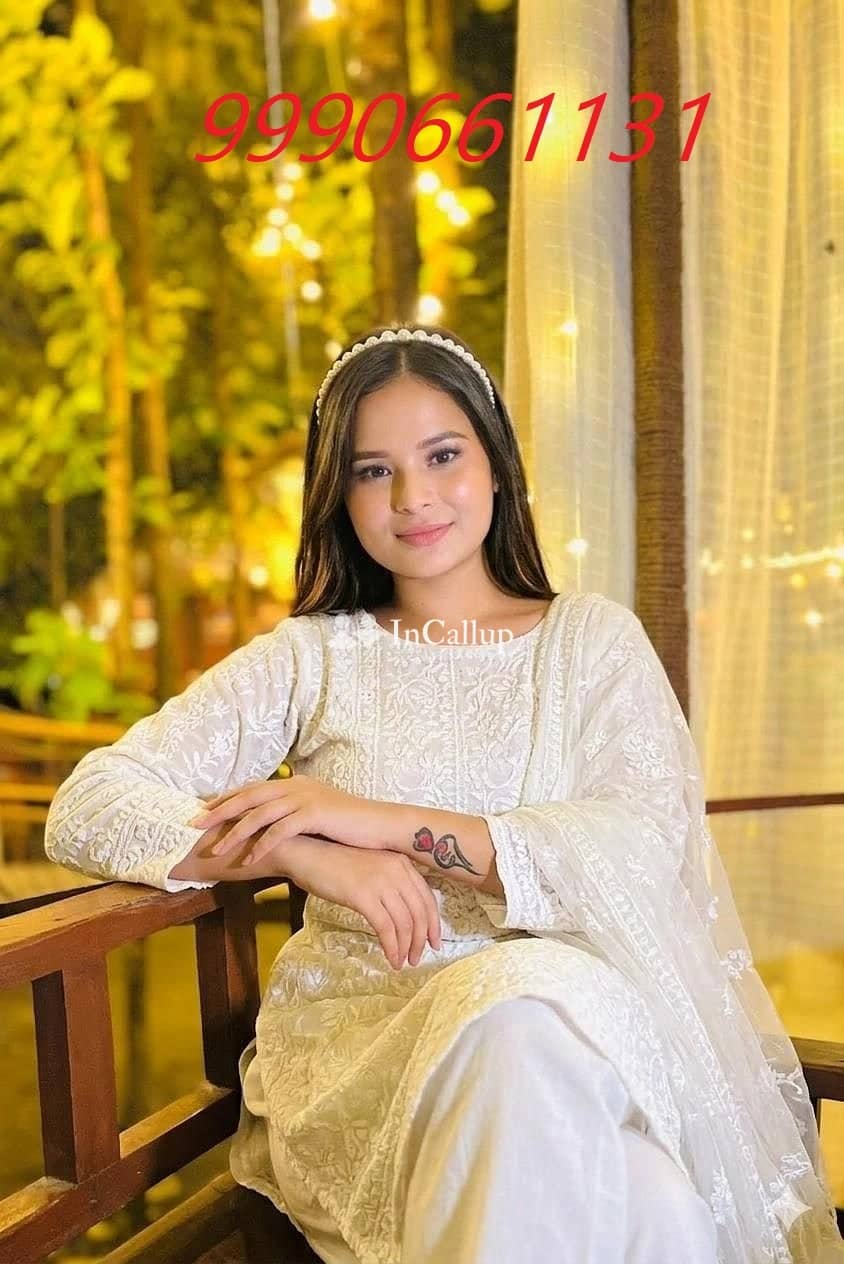 experience ultimate pleasure with 21 year old karol from karol bagh offering diverse and thrilling escort services - Escort in karol bagh