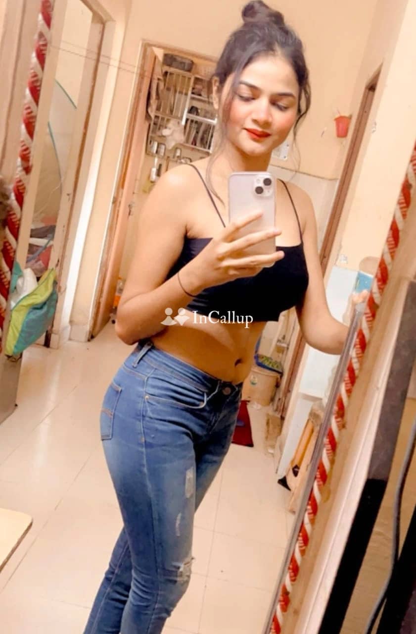 discover the allure of a 20yearold meerut call girl with blonde hair and unforgettable girlfriend experiences - Escort in meerut