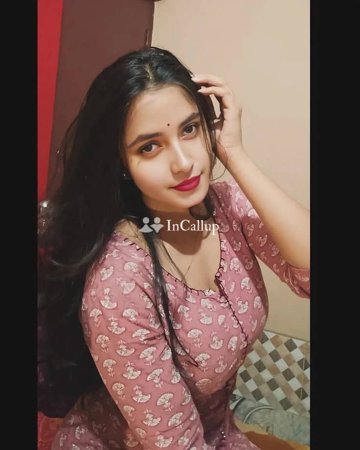 experience unforgettable moments with taniya your alluring puri escort for pleasure and passion - Escort in puri