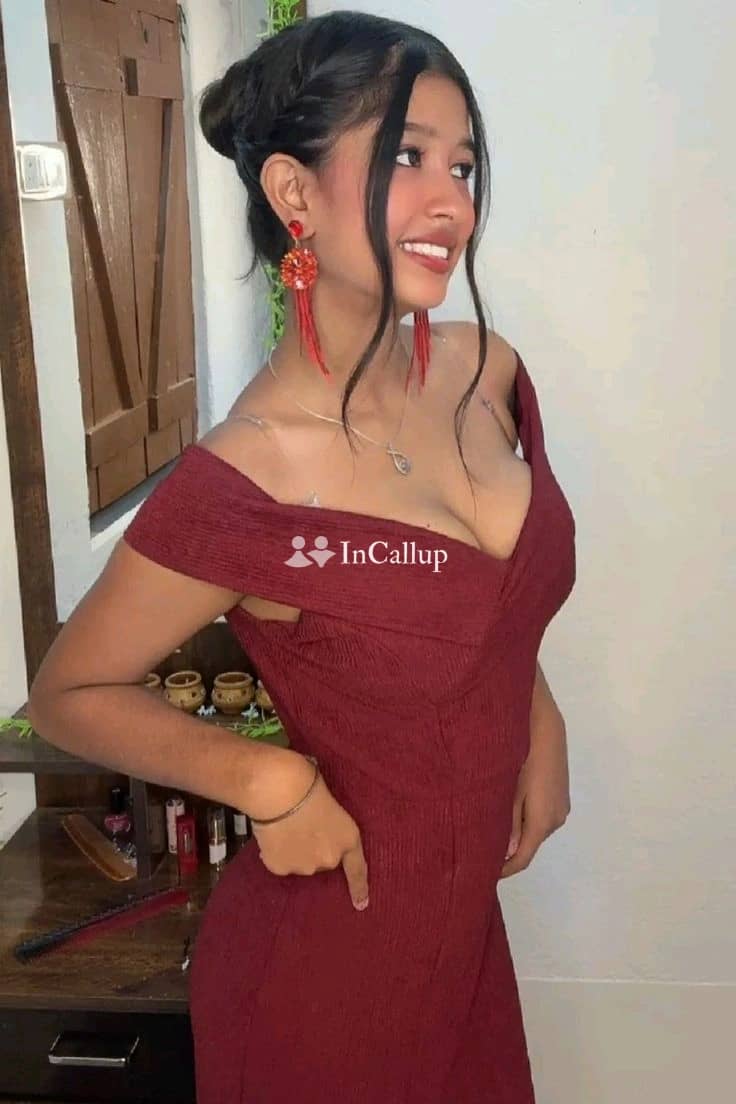 embrace passion with chahat agarwal your sultry ranchi escort for unforgettable experiences and thrilling adventures - Escort in ranchi