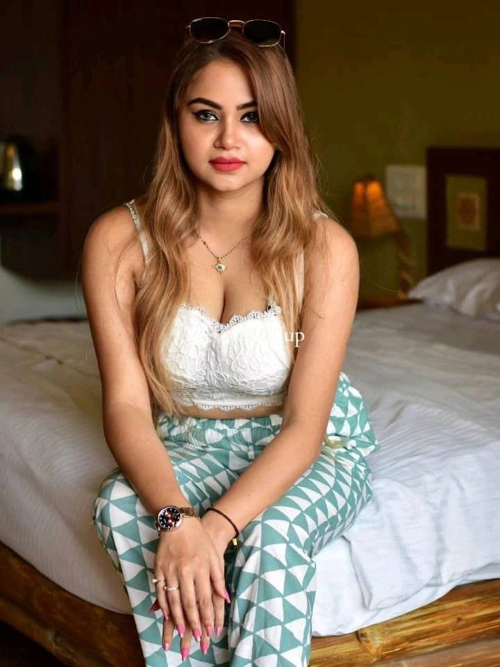 discover the enchanting allure of taniya in salem for an unforgettable girlfriend experience and more - Escort in salem