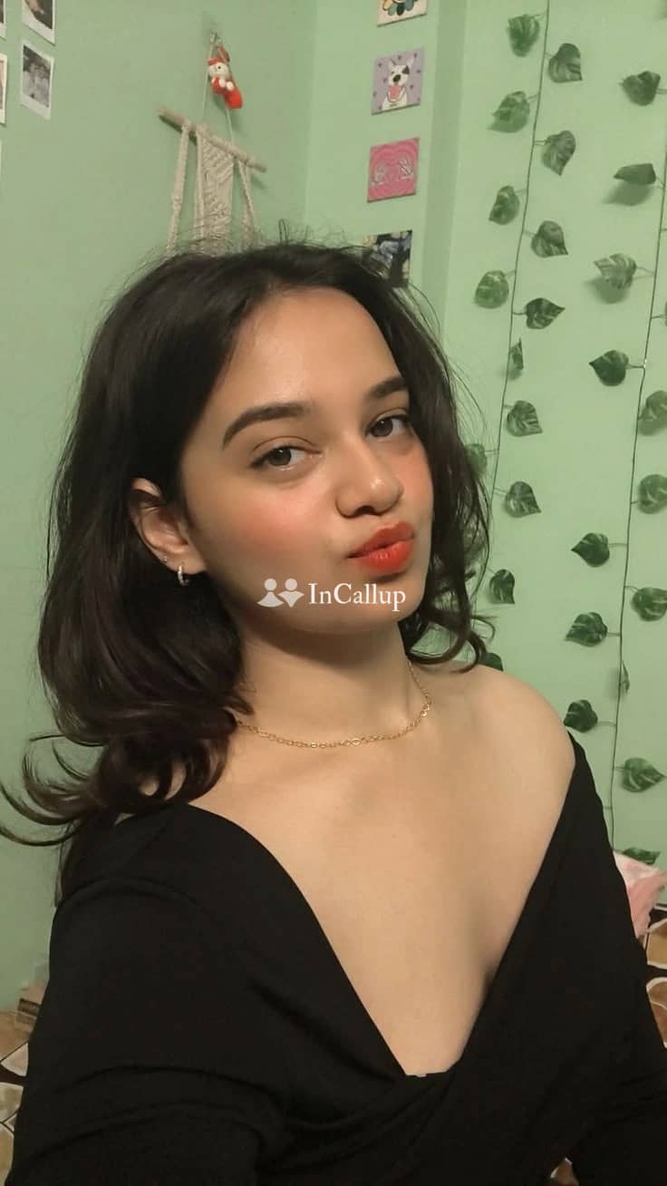 explore unforgettable moments with kajal in vapi  a seductive 21yearold offering varied intimate experiences - Escort in vapi