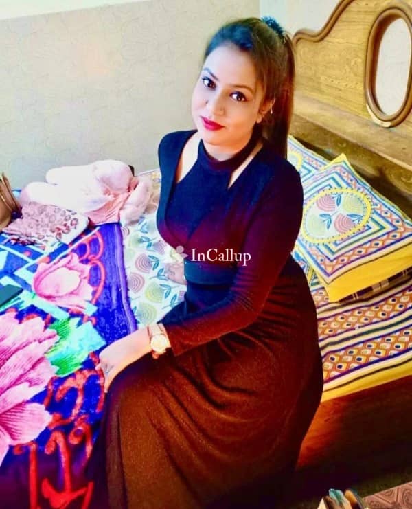 experience pure pleasure with priya in vijayapura  your curvy companion for unforgettable moments - Escort in vijayapura