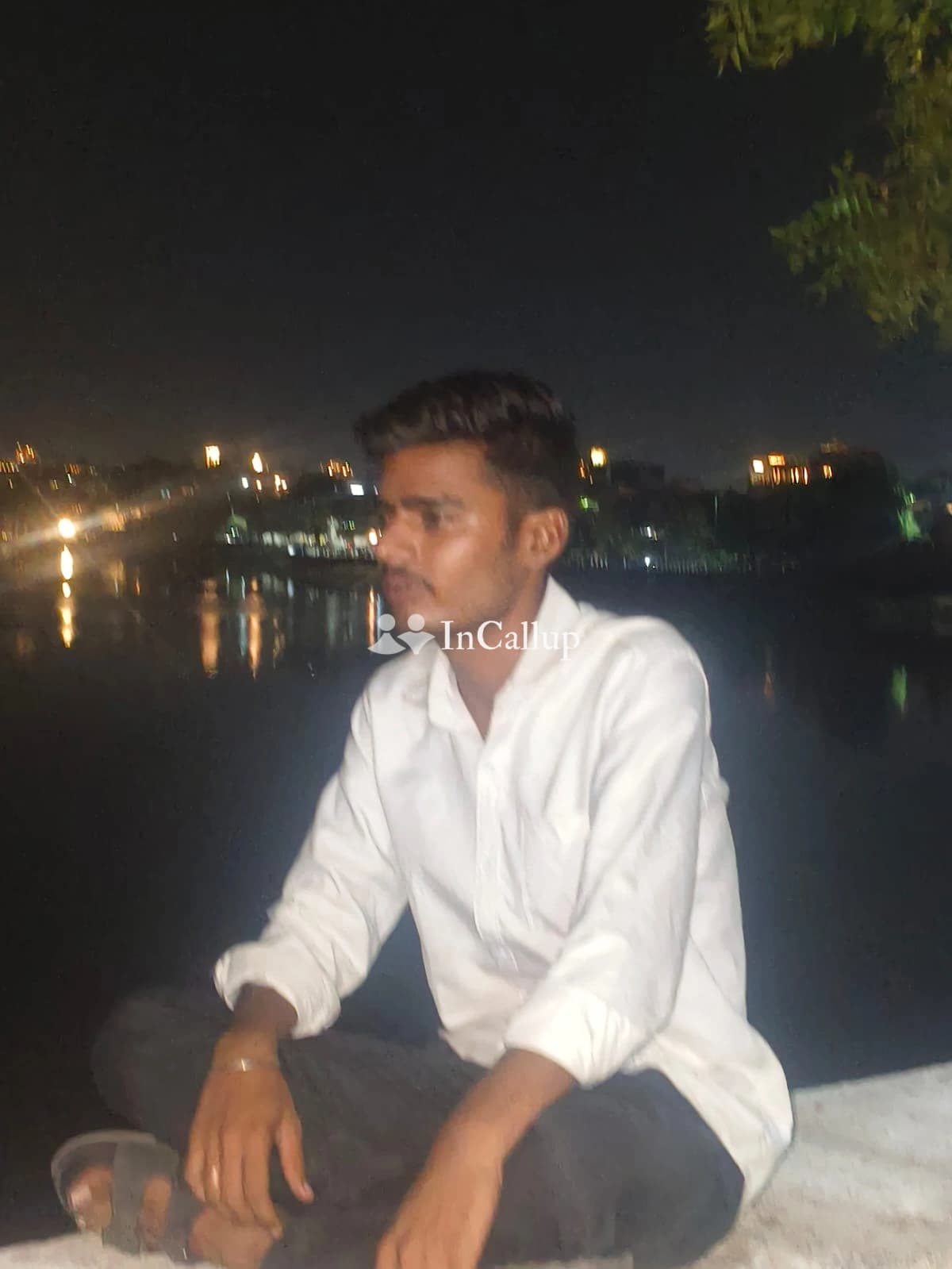 profile-image-3