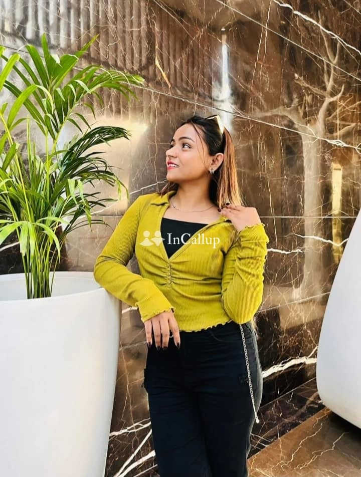 experience unforgettable moments with deogarh reema roy los seductive services and mesmerizing presence - Escort in deoghar