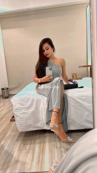 sensational karol bagh escorts indulge in fantasies with a stunning 21yearold beauty ready for any adventure - Escort in karol bagh