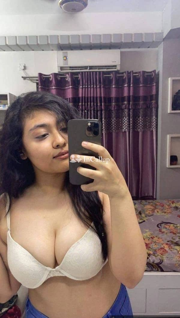 meet khushi sharma delightful 22yearold escort from arunachal pradesh offering intimate videocall experiences - Escort in arunachal pradesh