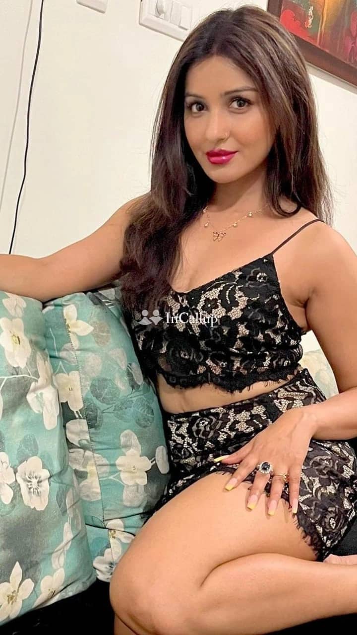 explore unforgettable moments with curvy rani in begusarai passionate and playful encounters await you - Escort in begusarai