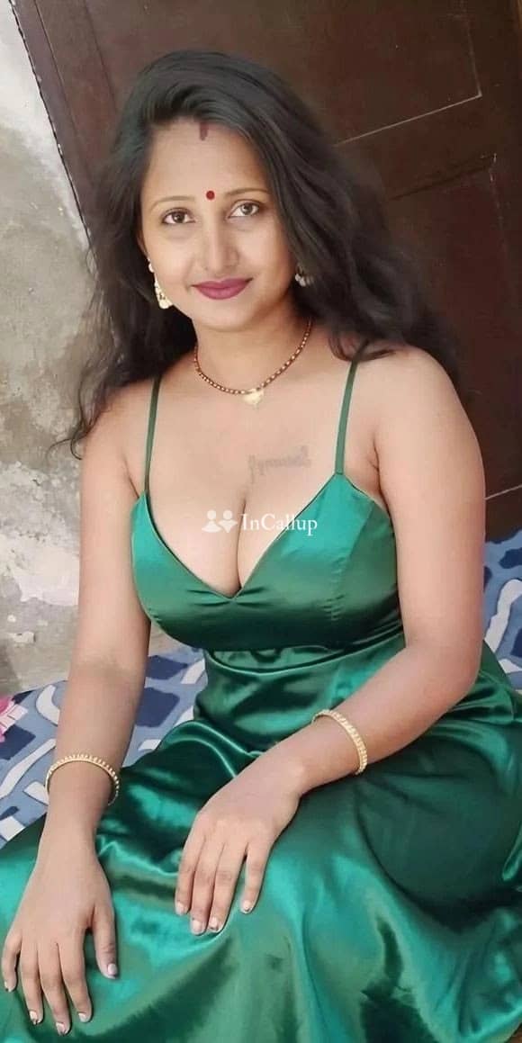 explore unforgettable experiences with 19 year old ritu from ranchi your ultimate girlfriend fantasy awaits - Escort in ranchi