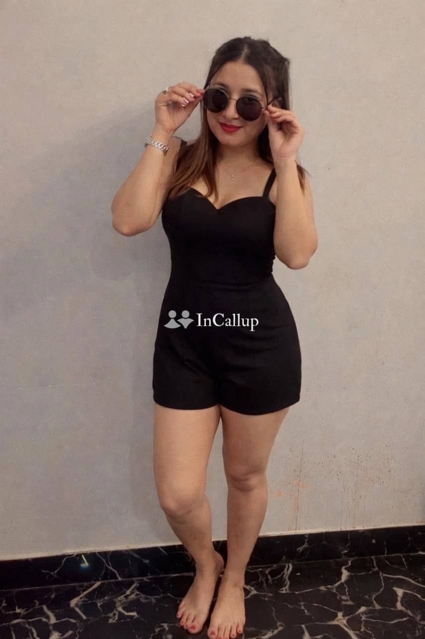 discover an unforgettable experience with nis your curvy companion in vijayawada at 23 ready to please you - Escort in vijayawada